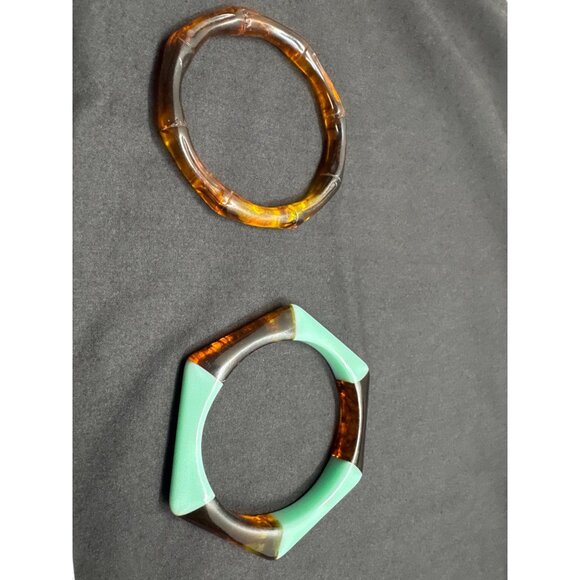 Set Of Two Vintage Resin Bangles Hexagon & Round Shape In Amber & Mint - Picture 3 of 3
